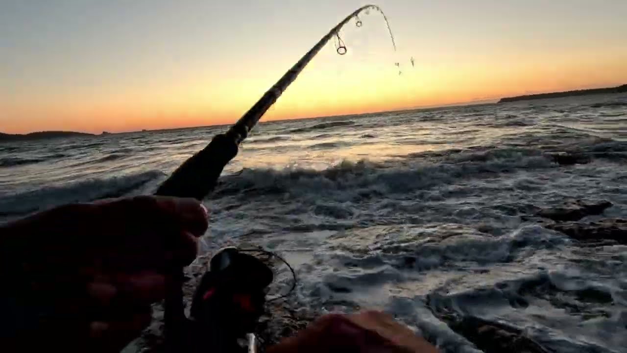 Fishing on a beautiful morning, Waves, Weed & Sunrise