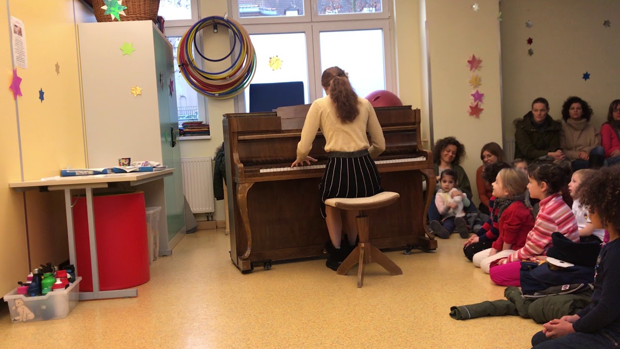 F. Chopin: Etude Op.25 Nr. 1, Berlin International School Kita