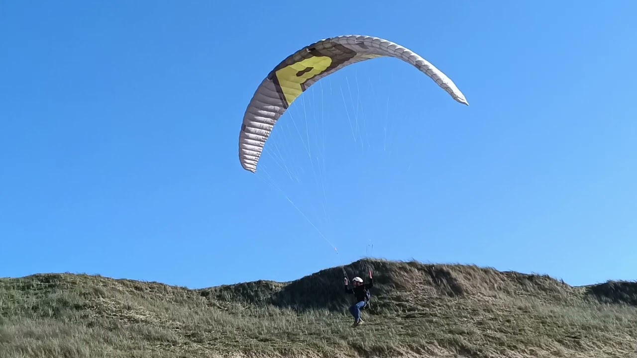 Pansh Kestrel 18m converted into paraglider