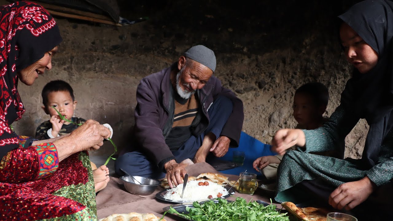 Timeless Love in a Cave | Afghan Village Life & Old Lovers Ancient Cooking