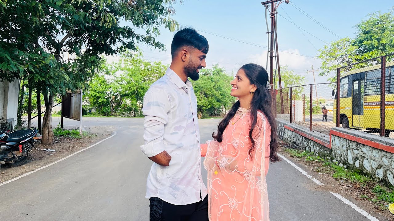आमचे collage आणि आमची love story…😍👩‍❤️‍👨
