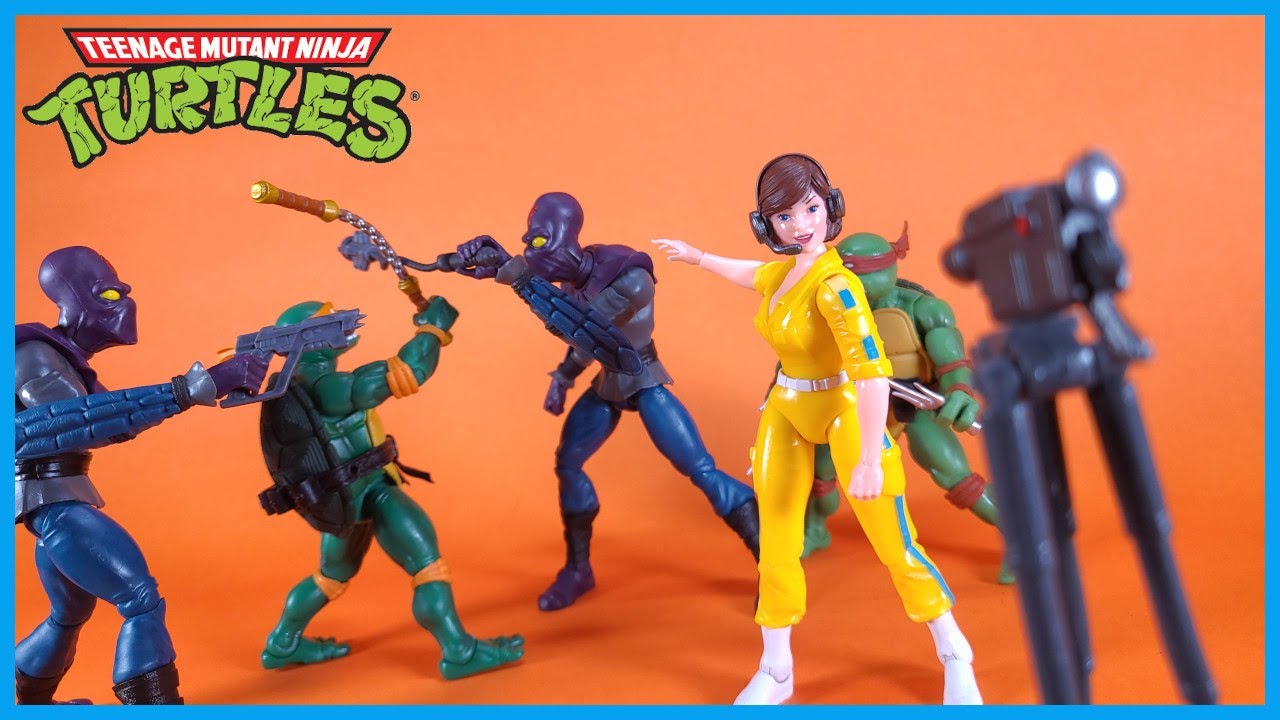 Super7 Ultimates! Teenage Mutant Ninja Turtles APRIL O'NEIL Action Figure Review