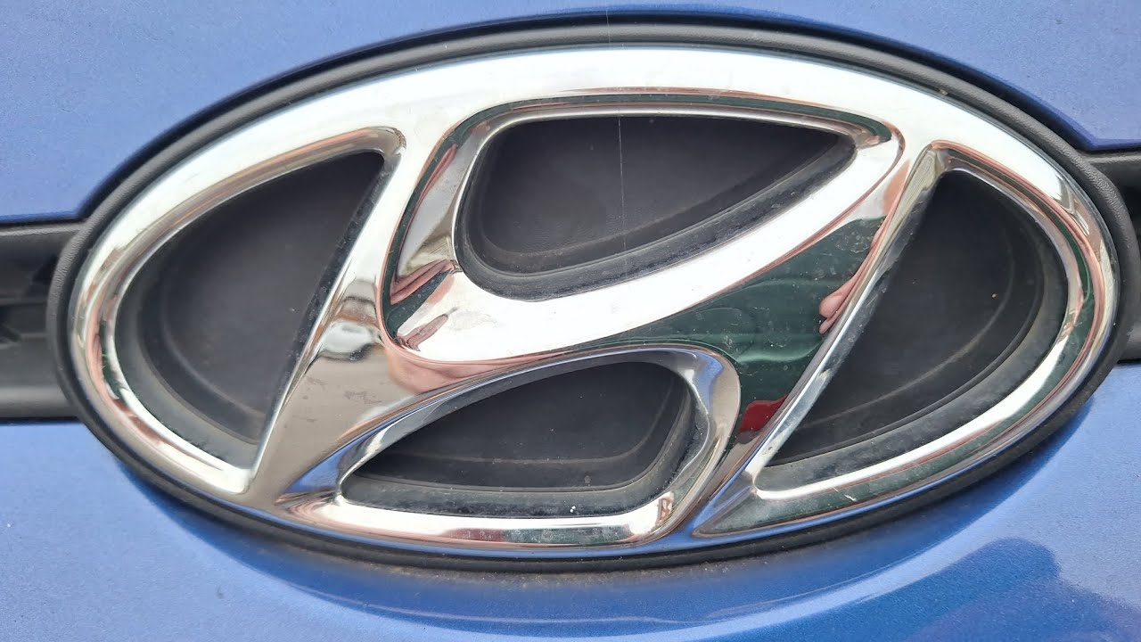 Hyundai i20 review part 2 - Driving the i20