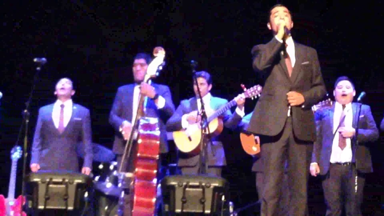 La Rondalla De Saltillo con La Voz de Mauricio Galicia En La Ciudad De Puebla 22 De Octubre 2016