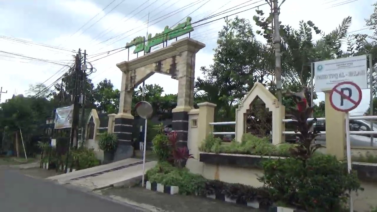 Jalan-jalan dari Terminal Banyumanik ke Perum Banyumanik, Semarang