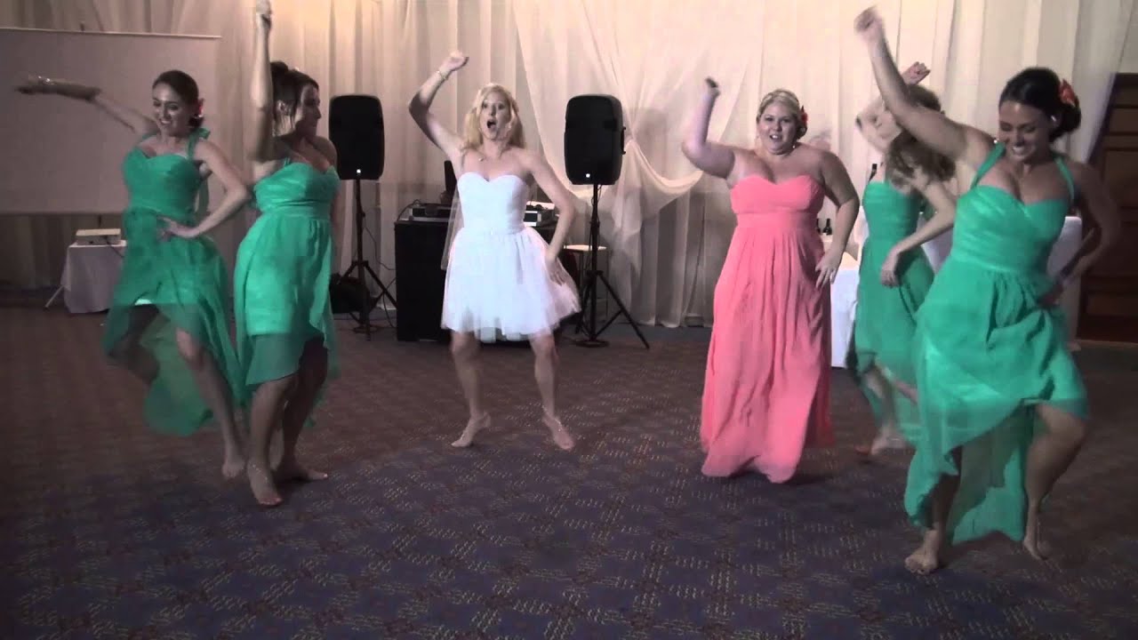 Surprise Bridesmaid wedding dance
