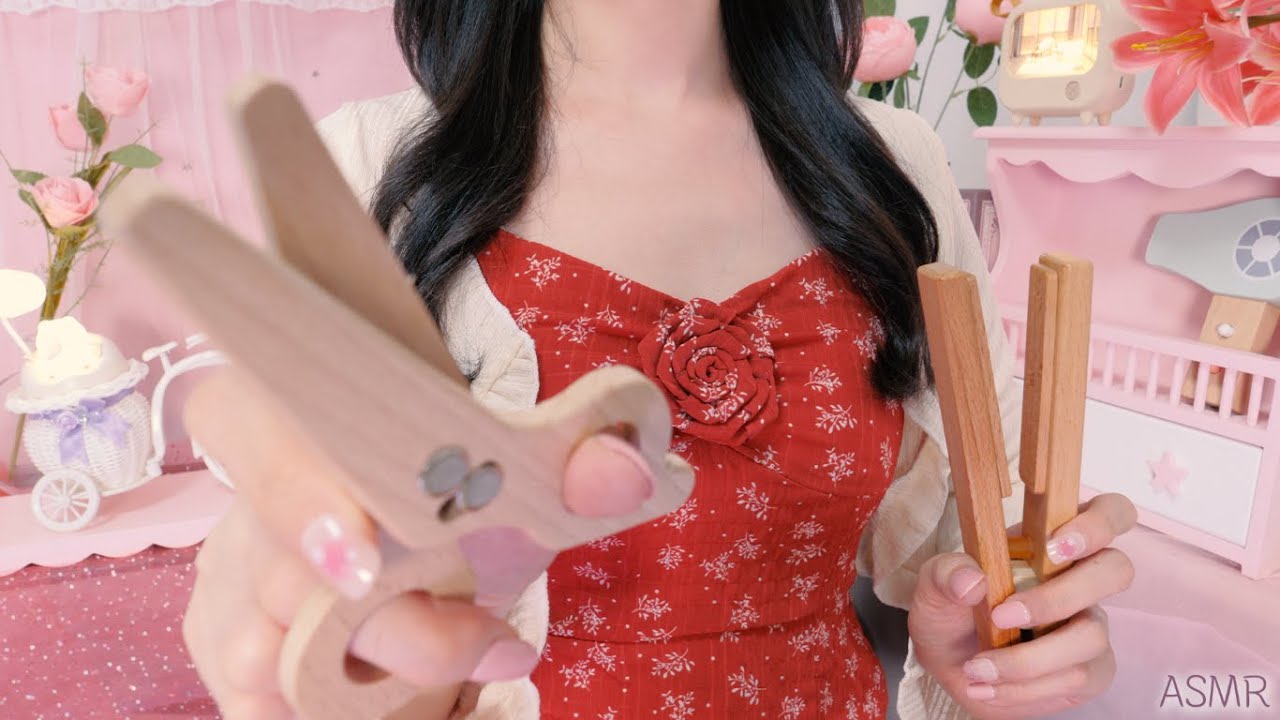 ASMR (русские субтитры) Стрижка и мытьё головы деревянными игрушками ✂ Фантастический салон красоты