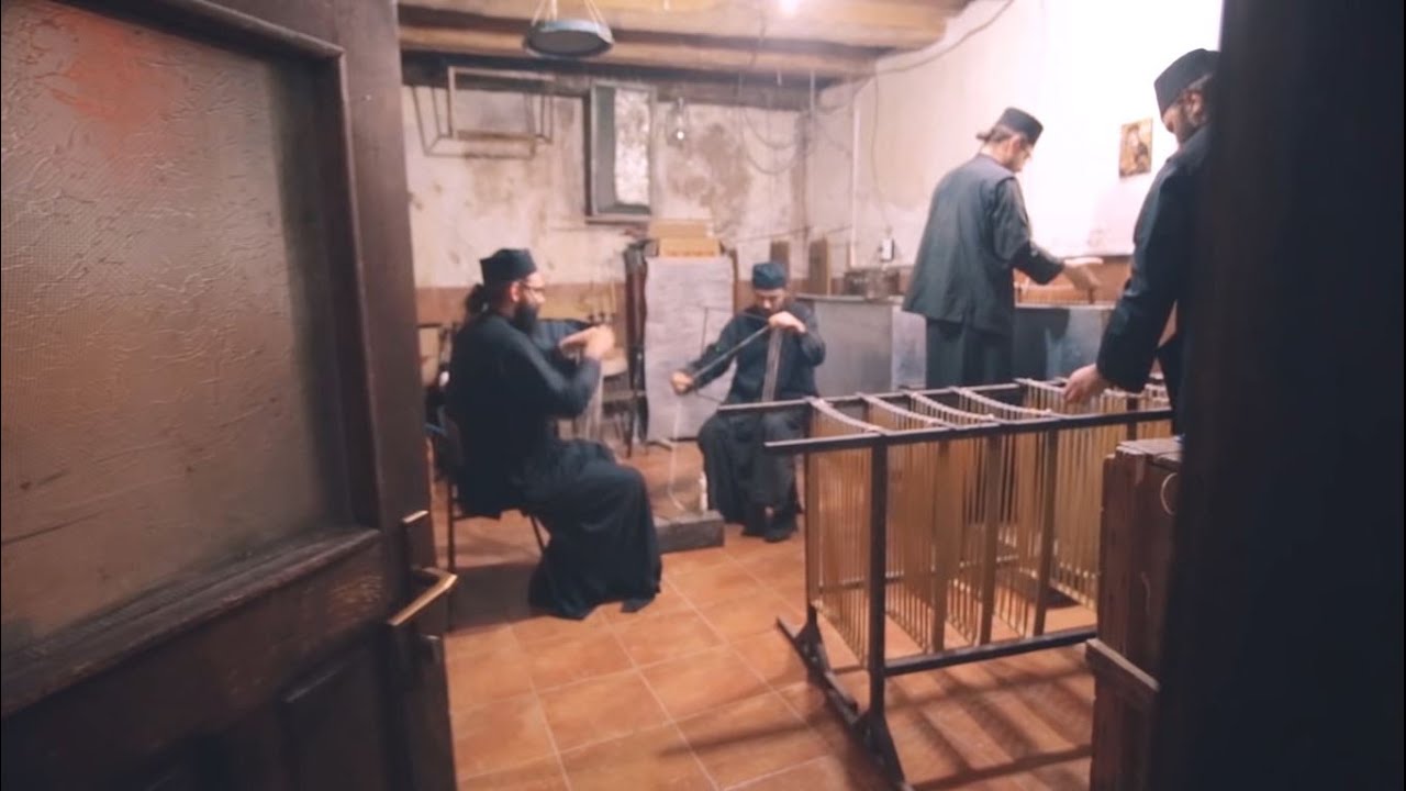 Во пустинската красота - монашка песна (Спот)