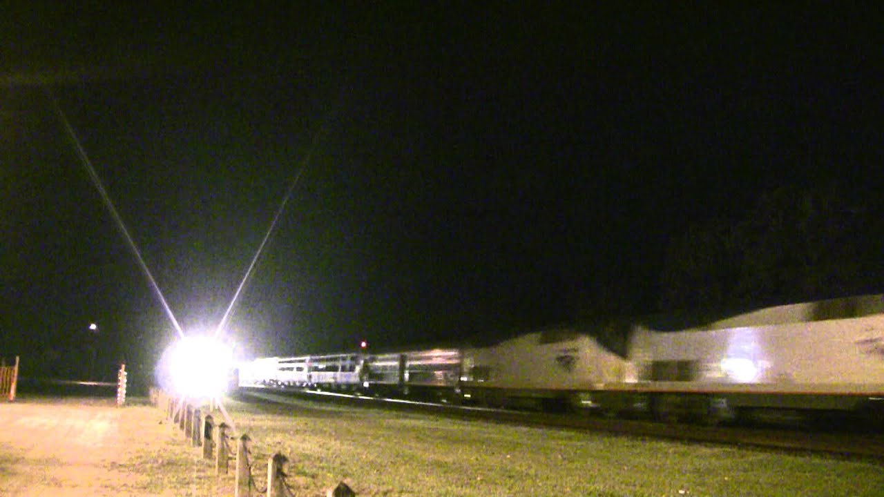 Folkston GA - Railfanning during a thunderstorm