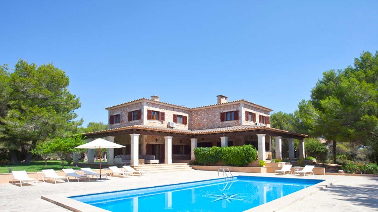 ⭐⭐⭐⭐⭐ Ferienvilla Portocolom Mallorca mit Pool, Garten, Gasgrill, Lounge Zone