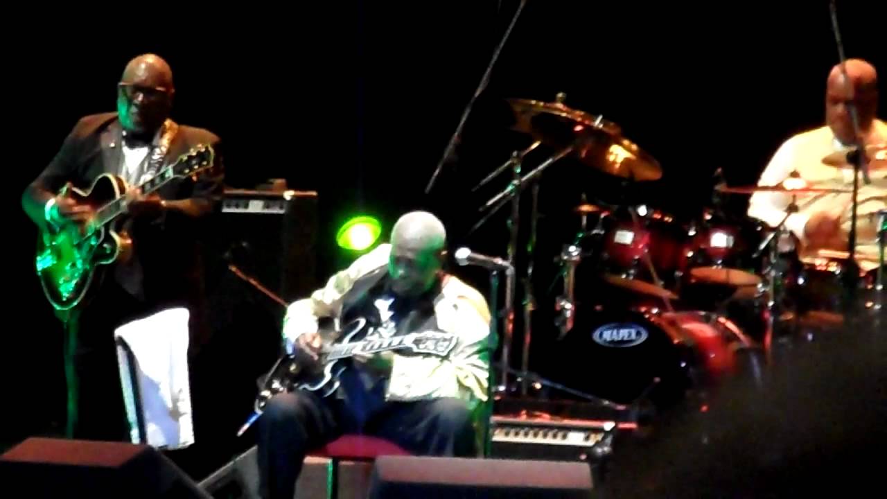 B.B. King - The Thrill Is Gone Live @ The Apollo Manchester 2011