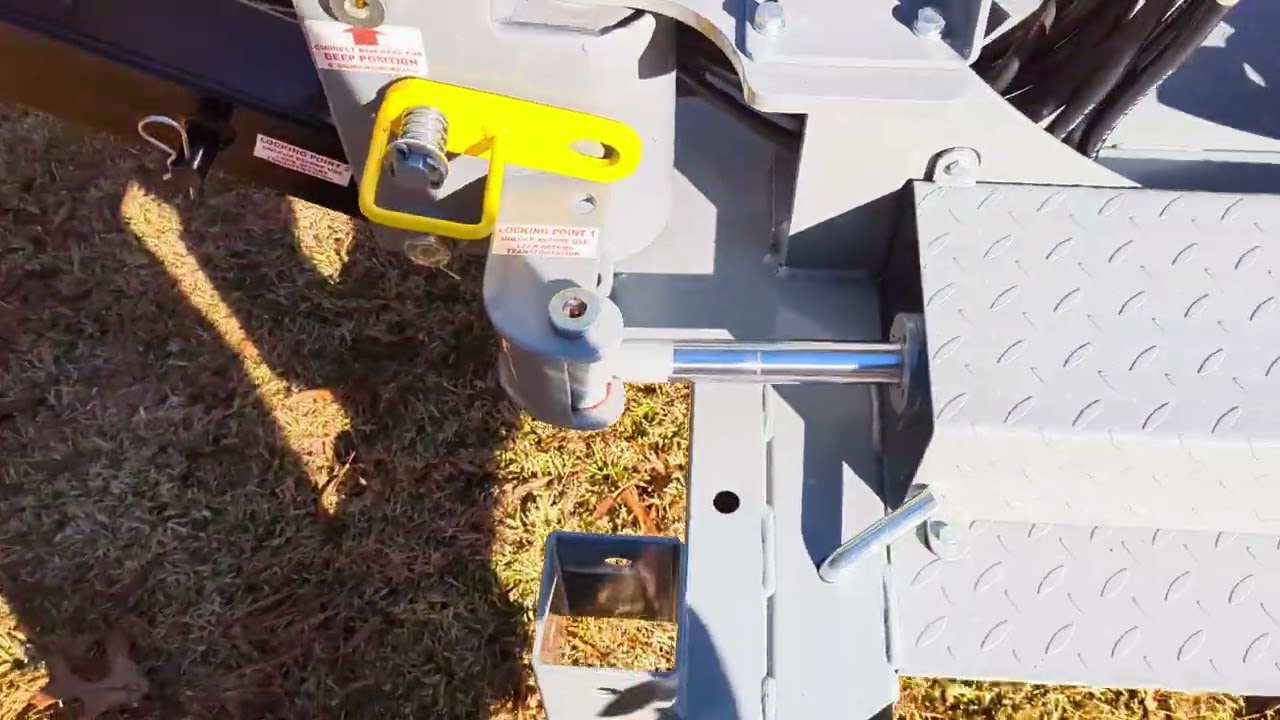 Harbor Freight backhoe 3rd generation OOTB walk-around