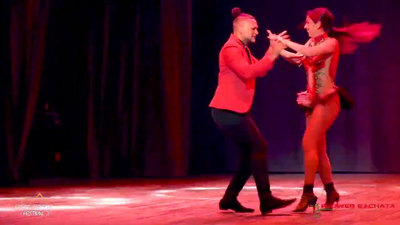LUIS MIGUEL Y MARCELA - LOS BONITILLOS - DOMINICAN BACHATA SHOW EGYPT SENSUAL FEST
