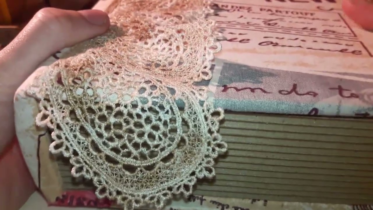 Шкатулка-книжка в технике шебби шик