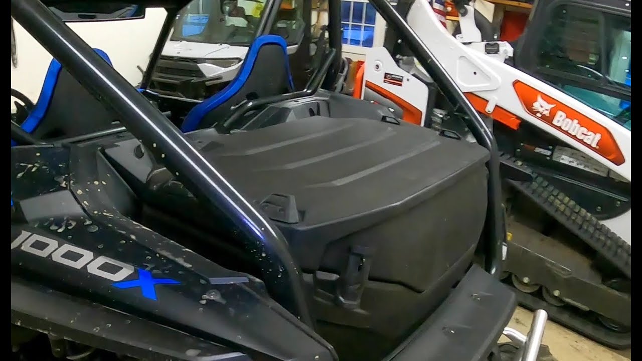 Установка ящика для хранения Honda Talon продолжается. Очень большой ящик для хранения Honda №317
