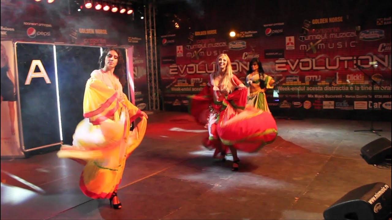 Andreea Balan - Dancing Show - MixMusic Tour Caracal 28.05.11