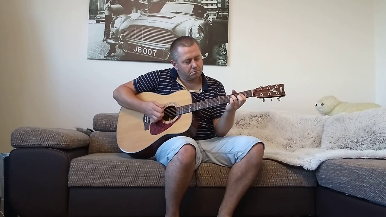 Yamaha F325