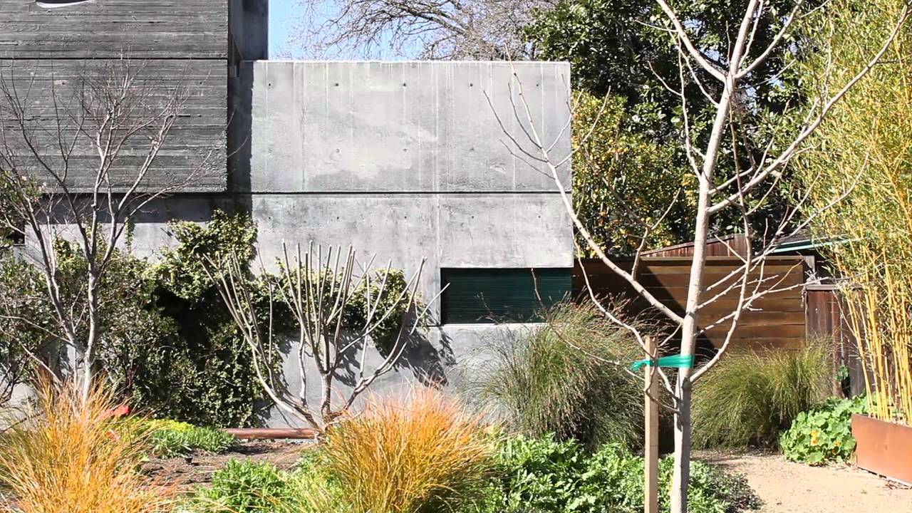 Modern Concrete Home Design - Creating Texture