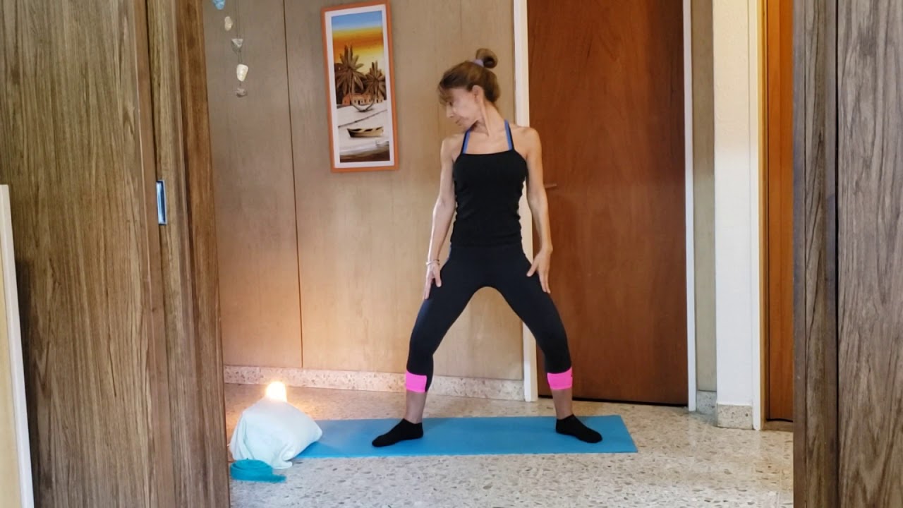 STRETCHING CON ALMOHADON y SOGA EN CASA 2020