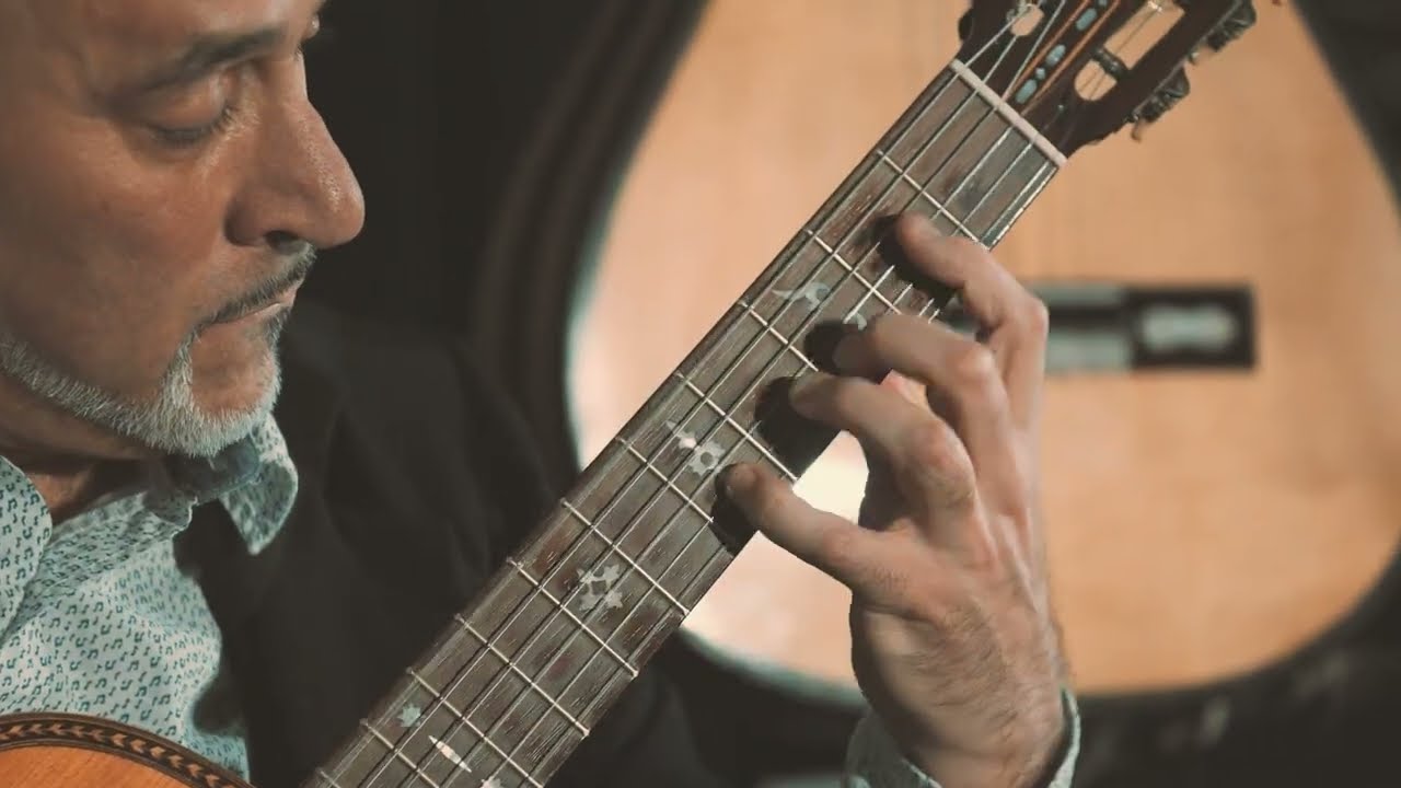 O SOLE MIO Eduardo di Capua - played by PACO SECO in Ronda Guitar House