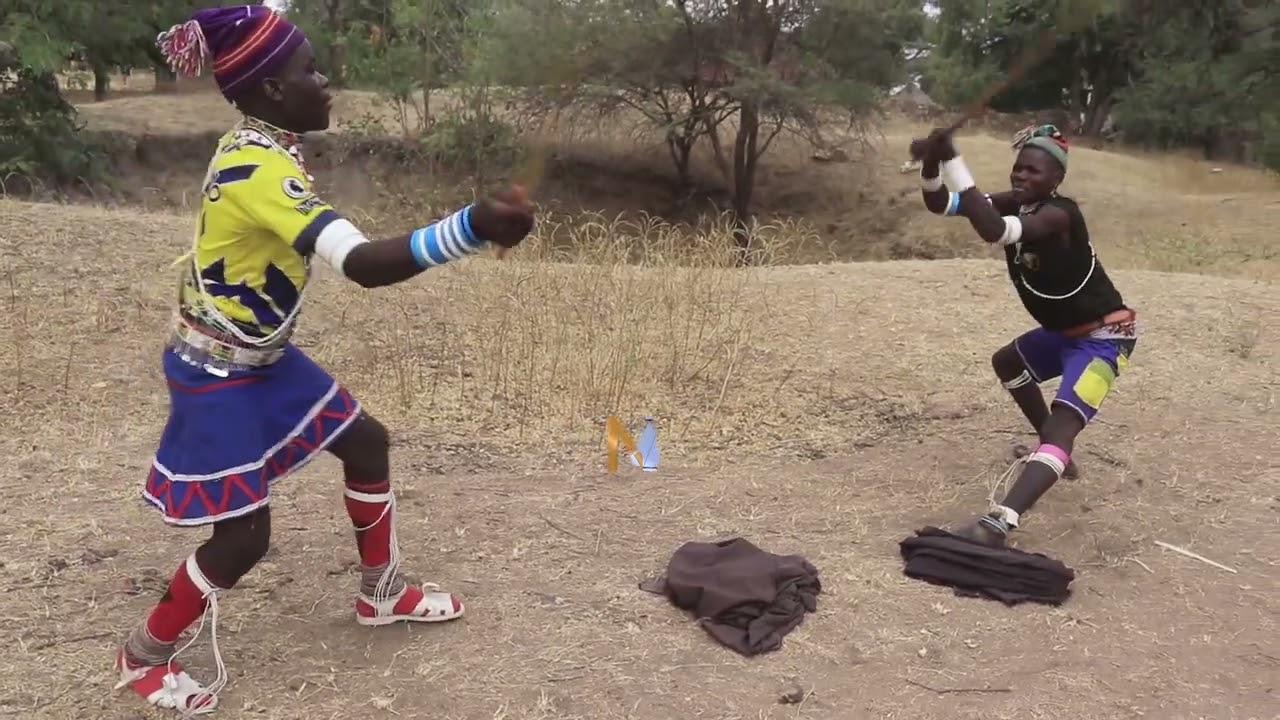 MWAMUZI WA MCHEZO WA FIMBO AELEZEA  MBINU ZA USHINDI