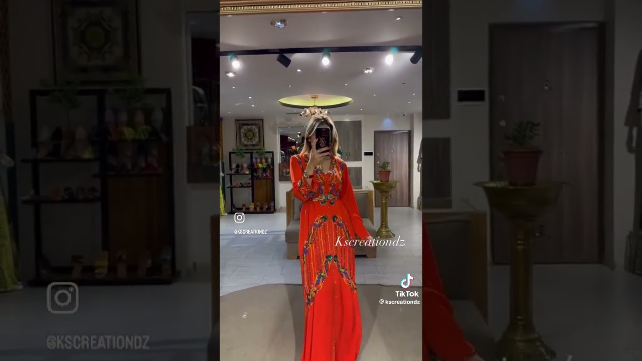 caftan Alg&eacute;rien #caftan_world #share #inspiration #caftaninspiration #caftanstyles #youtube #algerie