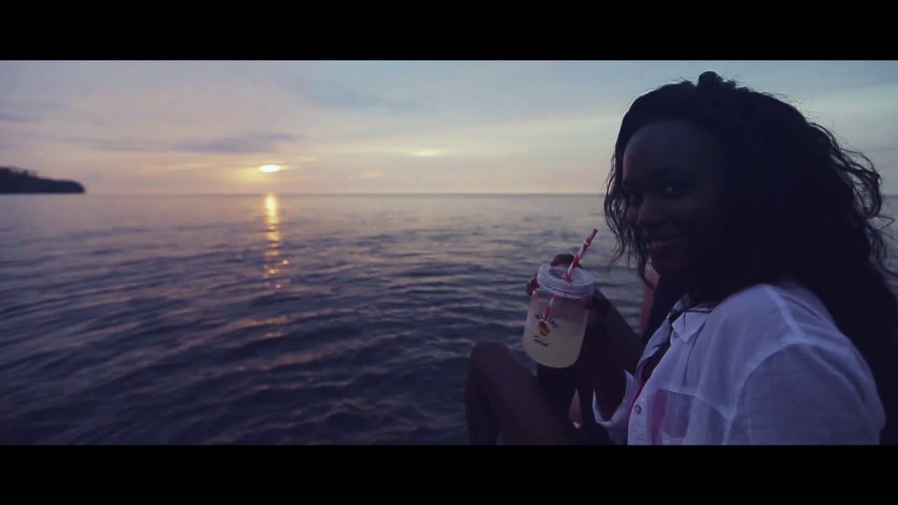 Genevieve Morton, Zippy Seven & Bianca Koyabe take a sunset cruise with Malibu | WorldSwimsuit