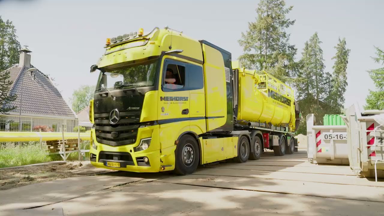 Grondzuigen bij kabels en leidingen | Methorst Zuigtechniek