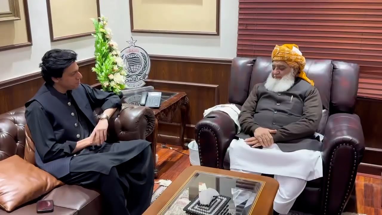 Senator Faisal Vawda meets JUI-F chief JUI-F chief Maulana Fazlur Rehman at his residency