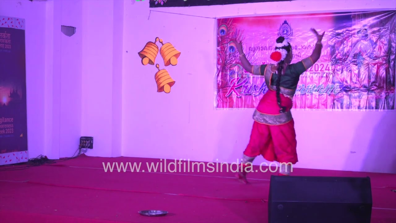 Classical Bharatanatyam performance during Krishna Janmashtami in Mehrauli