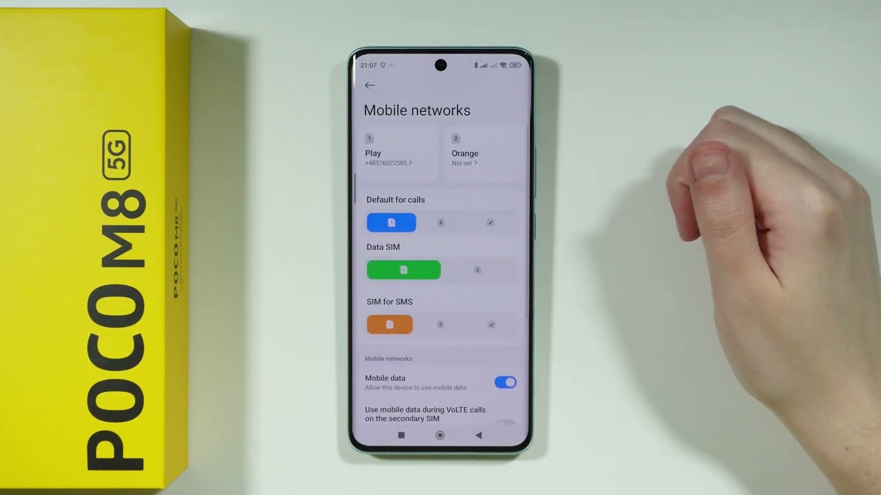 POCO M8 5G: Как выбрать SIM-карту для обмена сообщениями
