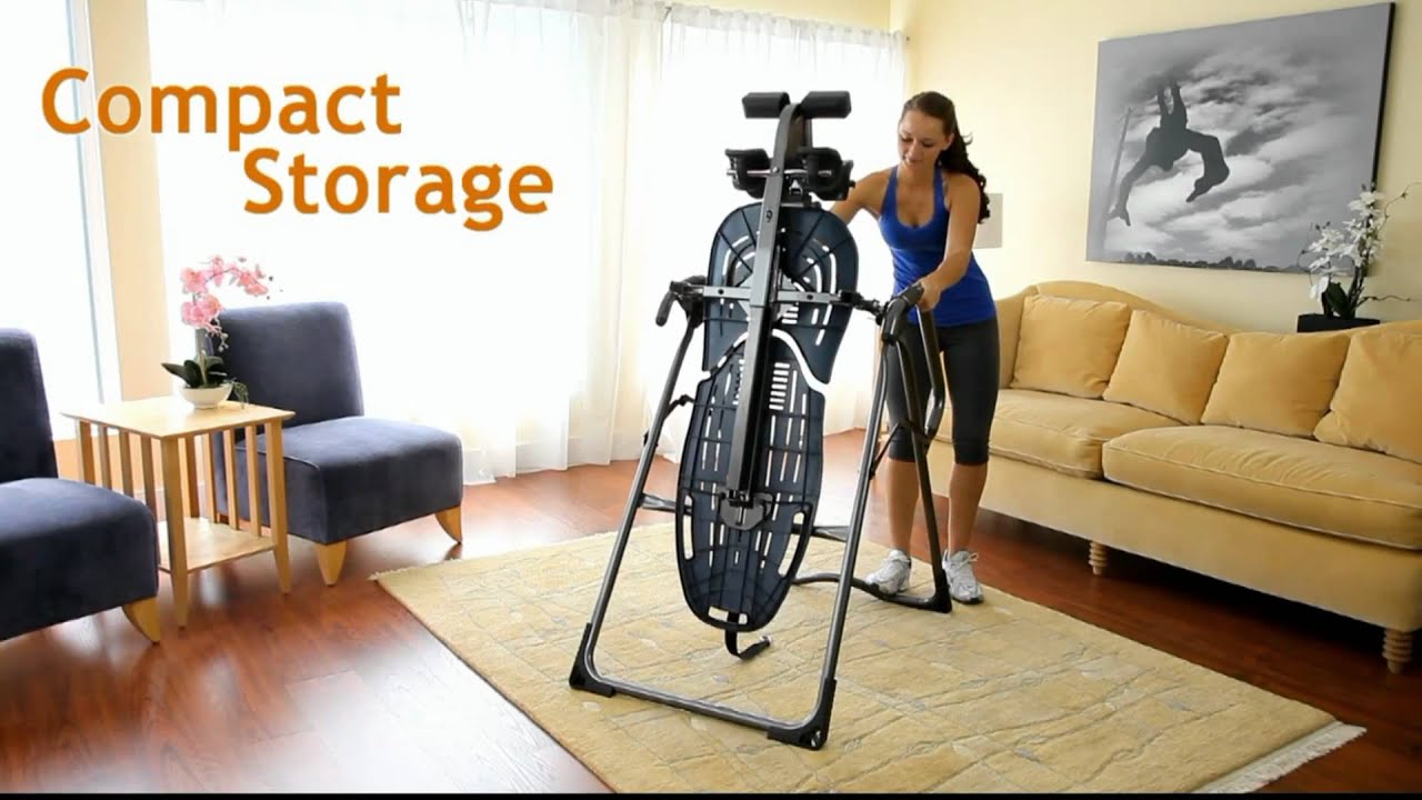 Teeter Hang Ups EP-960 Inversion Table for back decompression