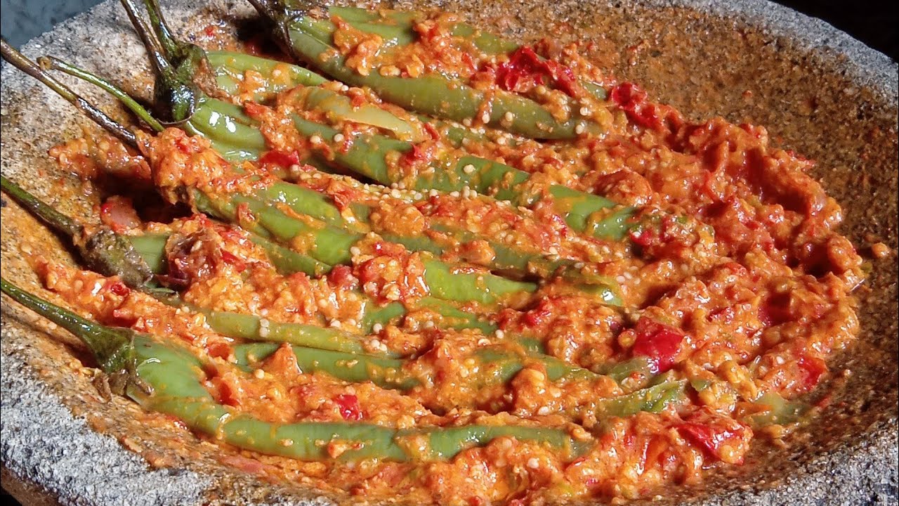 PECAK TERONG SAMBAL KEMIRI. HABIS DALAM SEKEJAP SAKING ENAKNYA.