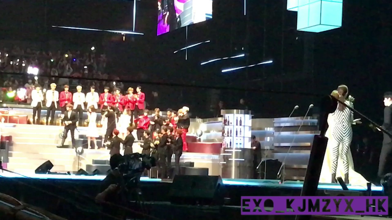 20161202 MAMA - Best Collaboration (Baekhyun Cut)