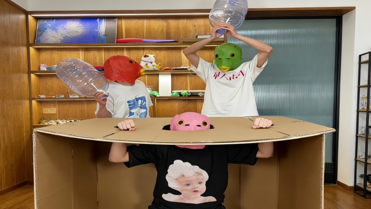 Nuevo desafío de piedra, papel y tijera #NotHungry#jaja #funny