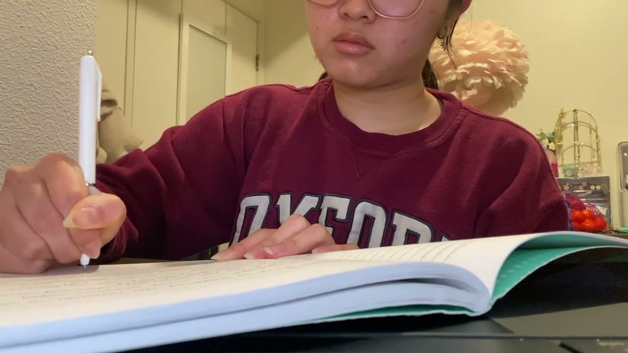 Study with Me While Sick 🤒📚 | Avoiding Burnout, Recovery Routine & What I Eat