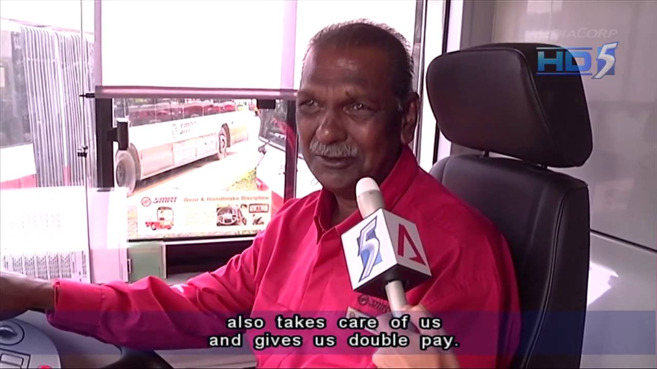 Holiday blue for service staff - 25Dec2012