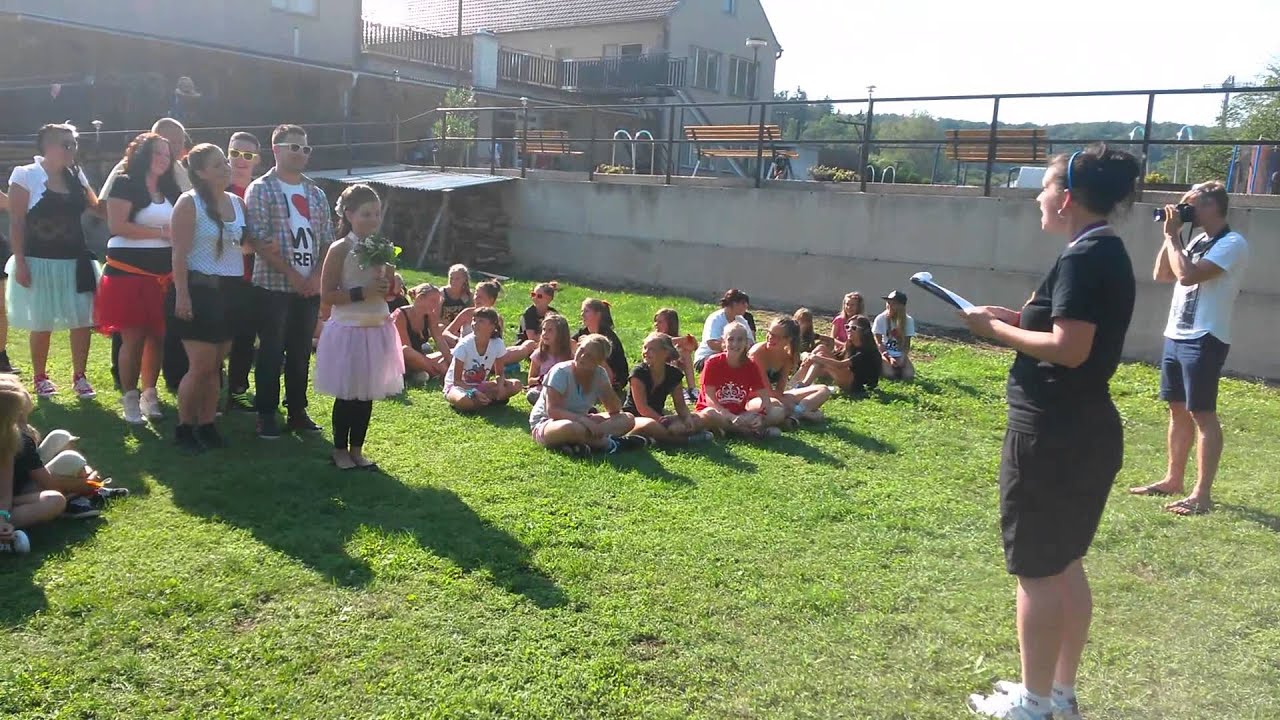 Hromadná svatba na soustředění v Tavíkovicích 2.8.2014
