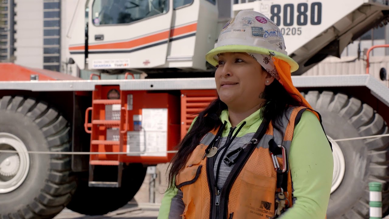 Meet a Woman Laborer
