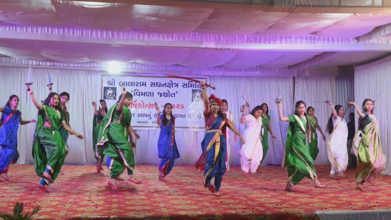 મે યોદ્ધા બન ગઈ - Rani Laxmibai - PTC #balaram #chitrasani #ashramshala #saghan #highschool #ptc 