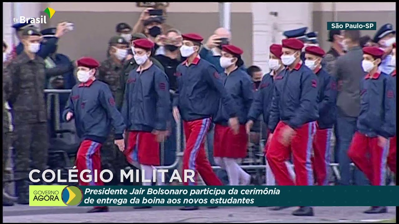 Entrega da boina aos novos alunos do Colégio Militar de São Paulo