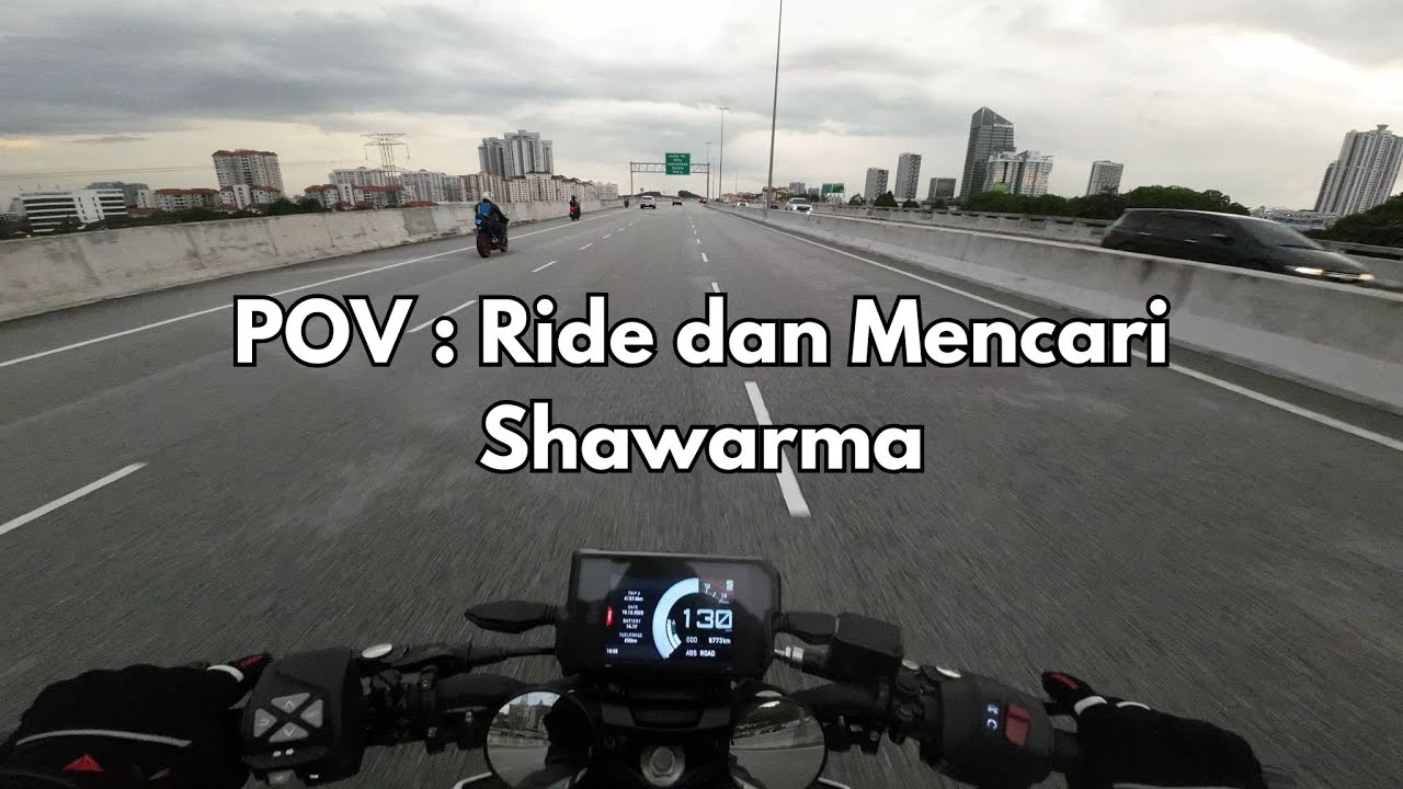 POV : Lepak dan Mencari Shawarma masa Peak Hour! | KTM Duke 390 v2 Termignoni Exhaust! 