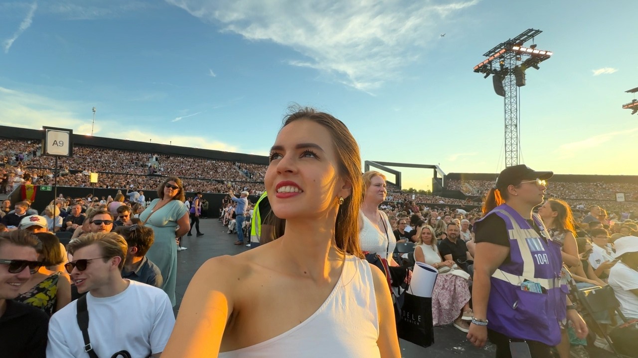 First Time Seeing Adele Live in Munich *i sang and cried!