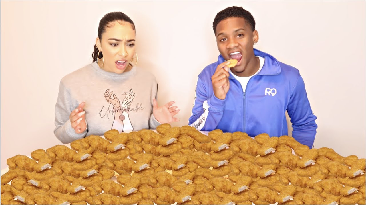 100 Chicken Nuggets in 10 MINUTES CHALLENGE!! (10,000 CALORIES) |Vlogmas Day 9