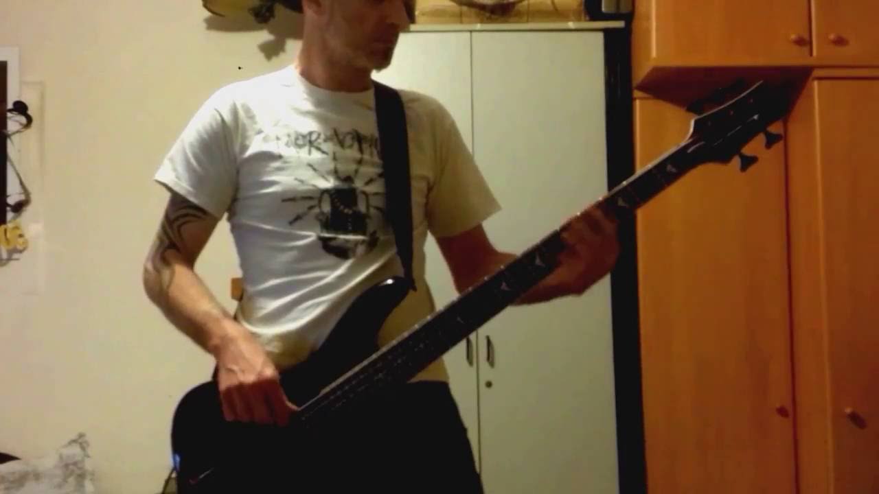 Johnny Cash - Personal Jesus (bass concept by György Farkas)