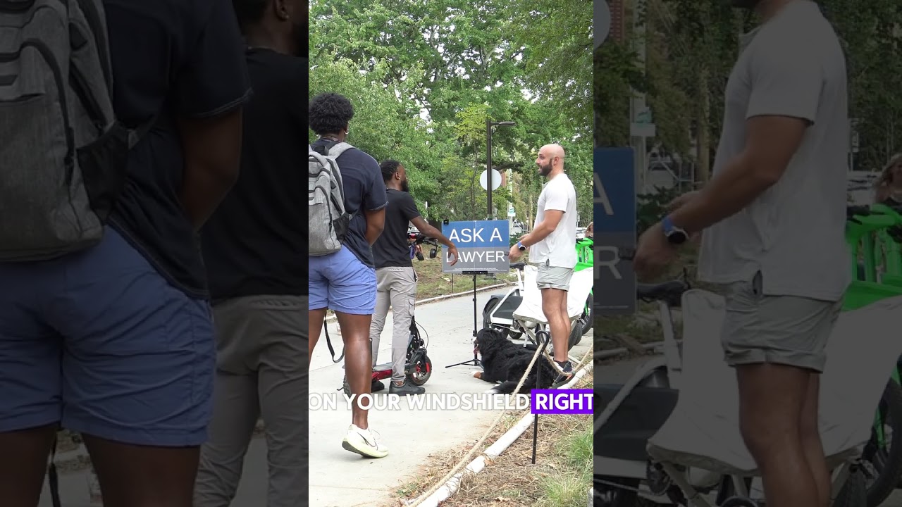 Обратитесь к юристу, чтобы разобраться в различных правовых требованиях к обеспечению общественно...