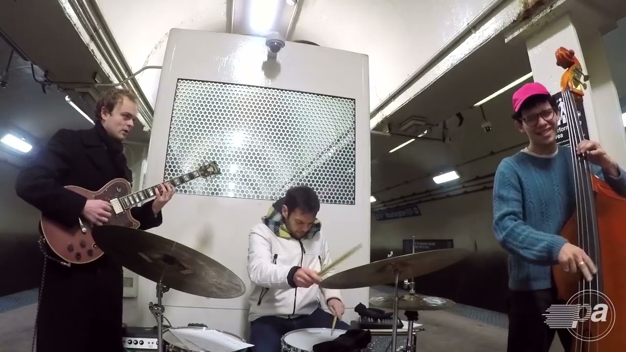 Enrique Vargas Trio - Recapitulation | Platform Authority 04