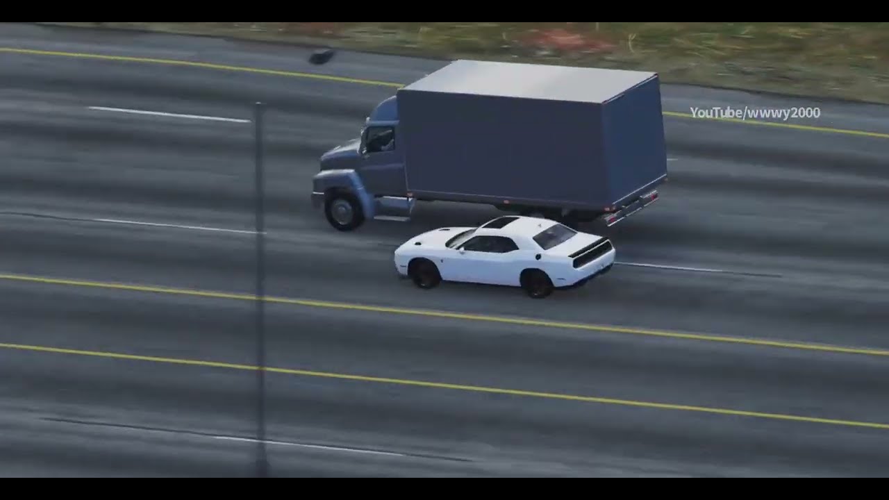 [The Crew 2] Dodge Challenger Hellcat Outruns Cops and Helicopter in High-speed Chase