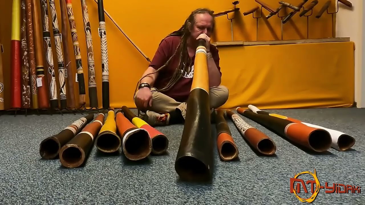 F# - F# Vintage Datjirri Wunuŋmurra yiḏaki / didgeridoo played by MT-Yidaki