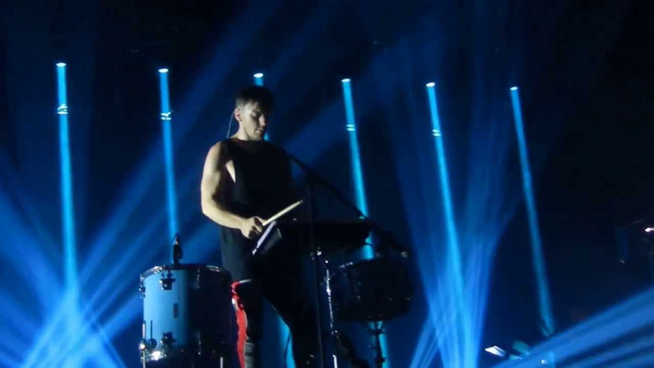 30 Seconds To Mars - Bright Lights live @ Newcastle 18/11/2013